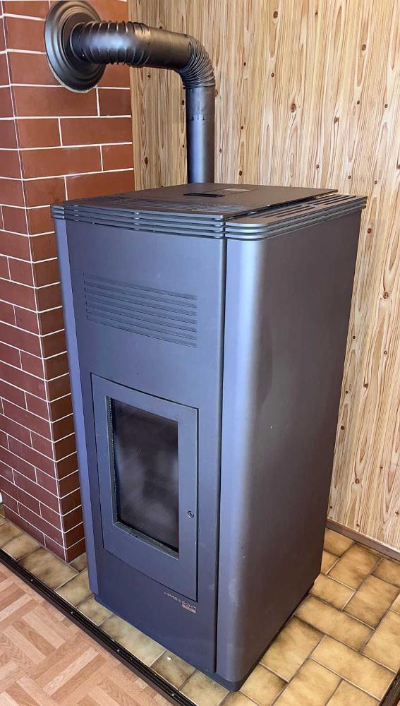 o Pellets-Ofen - Badesiedlung Altenberg: Ferienhaus auf großer Freizeitliegenschaft