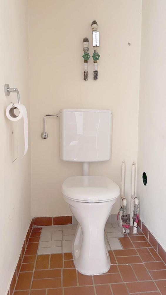m WC - Zentrumslage Klosterneuburg: 3-Zimmerwohnung - beste Infrastruktur - Pkw-Stellplatz