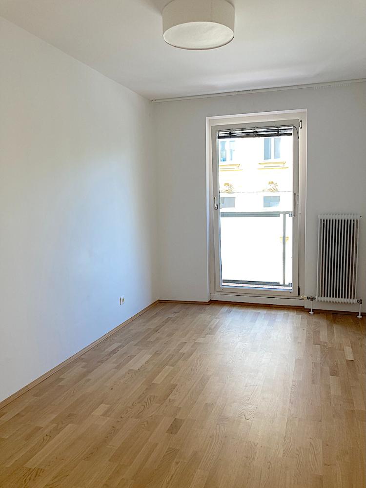 e Zimmer - 1100 Wien – Nähe Waldmüllerpark: Top-sanierte, helle 2-Zimmer-Wohnung mit Loggia in ruhiger Lage e Zimmer - 1100 Wien – Nähe Waldmüllerpark: Top-sanierte, helle 2-Zimmer-Wohnung mit Loggia in ruhiger Lage