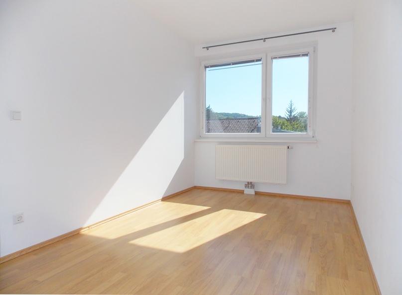 h Zimmer - Albrechtstraße: Helle 3-Zimmer-Wohnung, sehr guter Zustand, inkl. Garagenplatz h Zimmer - Albrechtstraße: Helle 3-Zimmer-Wohnung, sehr guter Zustand, inkl. Garagenplatz