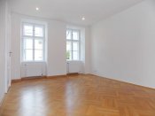 d_Zimmer Hofseite