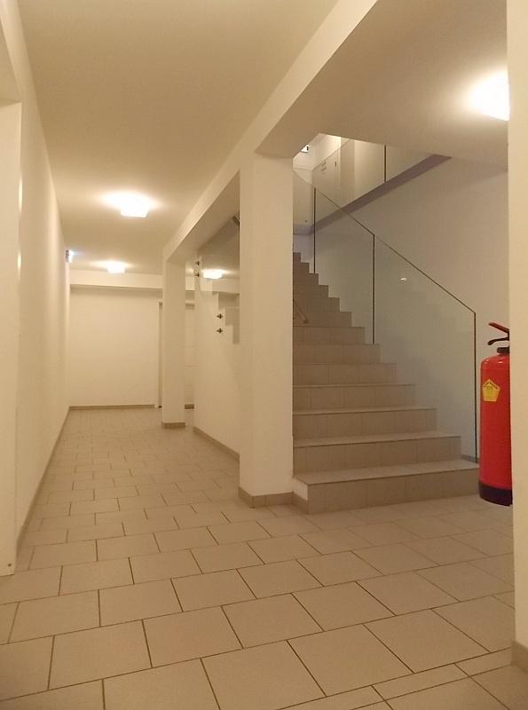 p_zeitgemäßes Stiegenhaus - Klosterneuburg-Maria Gugging: Nähe IST - Fußbodenheizung - große Terrasse - Pkw-Abstellplatz optional p_zeitgemäßes Stiegenhaus - Klosterneuburg-Maria Gugging: Nähe IST - Fußbodenheizung - große Terrasse - Pkw-Abstellplatz optional
