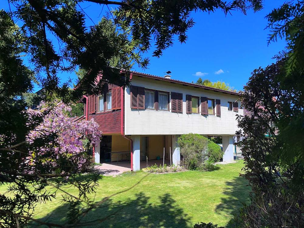 k Haus - Badesiedlung Altenberg: Ferienhaus auf großer Freizeitliegenschaft