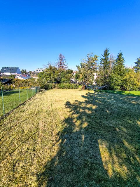 h Grundstück - 2380 Perchtoldsdorf/Nähe Wiener Stadtgrenze: Ruhig gelegenes, sonniges 1020m² Grundstück mit hohem Potenzial