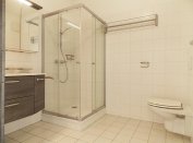 k Badezimmer mit WC