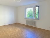 c Wohnzimmer