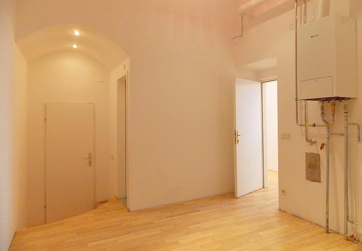 f Raum3 - Karolinengasse/St. Elisabeth-Viertel: Geschäftslokal/Studio/Büro