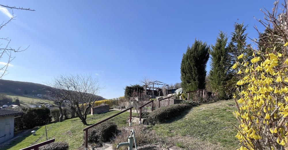 b Garten - Maria Gugging: Wohnung in Haus mit großem Garten in Grünlage