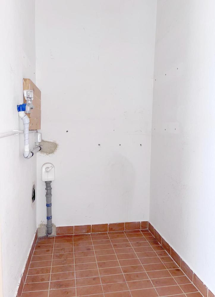 n Abstellraum - Zentrumslage Klosterneuburg: 3-Zimmerwohnung - beste Infrastruktur - Pkw-Stellplatz
