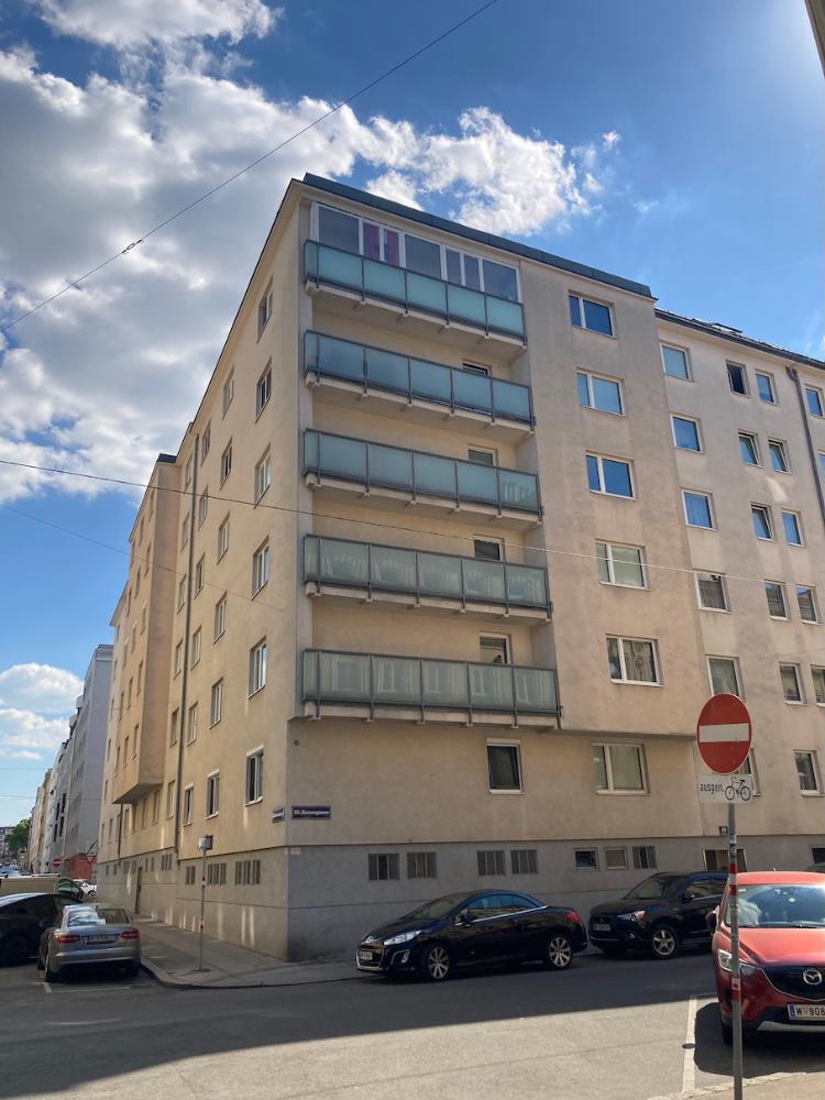 l Haus - 1100 Wien – Nähe Waldmüllerpark: Top-sanierte, helle 2-Zimmer-Wohnung mit Loggia in ruhiger Lage l Haus - 1100 Wien – Nähe Waldmüllerpark: Top-sanierte, helle 2-Zimmer-Wohnung mit Loggia in ruhiger Lage