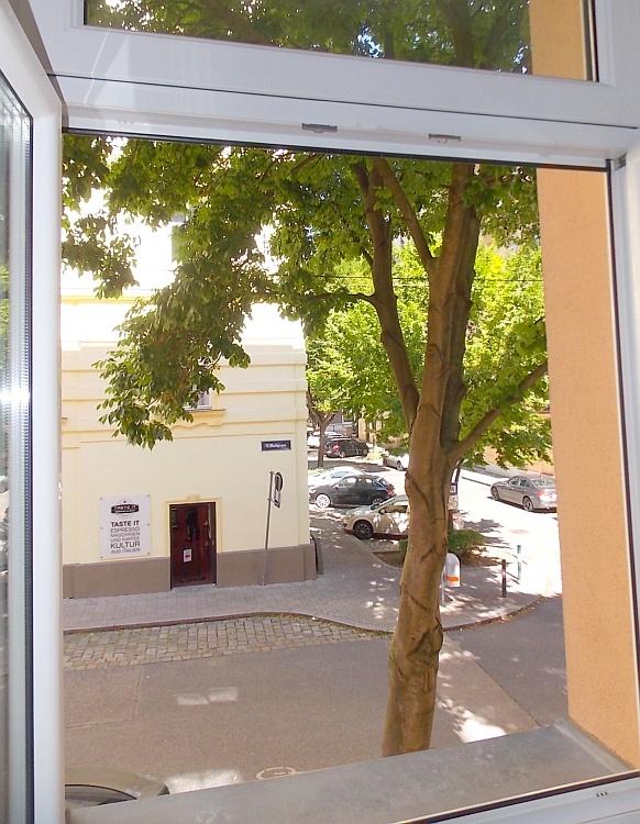 h Fensterblick Hießgasse - VERMIETET! Hörnesgasse: FREUNDLICHE 3-ZIMMER-WOHNUNG IN RUHIGER LAGE