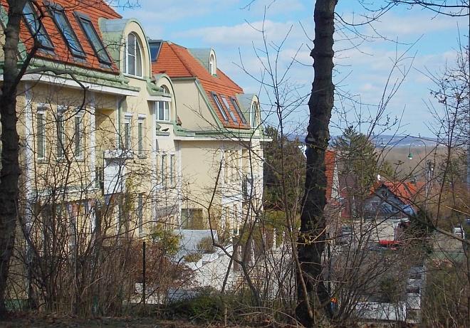 n_Ansicht außen.jpg - VERKAUFT! Ansprechendes Anlage-Eigentum: Helle Wohnung in Parklage mit Loggia und überdachtem Pkw-Abstellplatz n_Ansicht außen.jpg - VERKAUFT! Ansprechendes Anlage-Eigentum: Helle Wohnung in Parklage mit Loggia und überdachtem Pkw-Abstellplatz